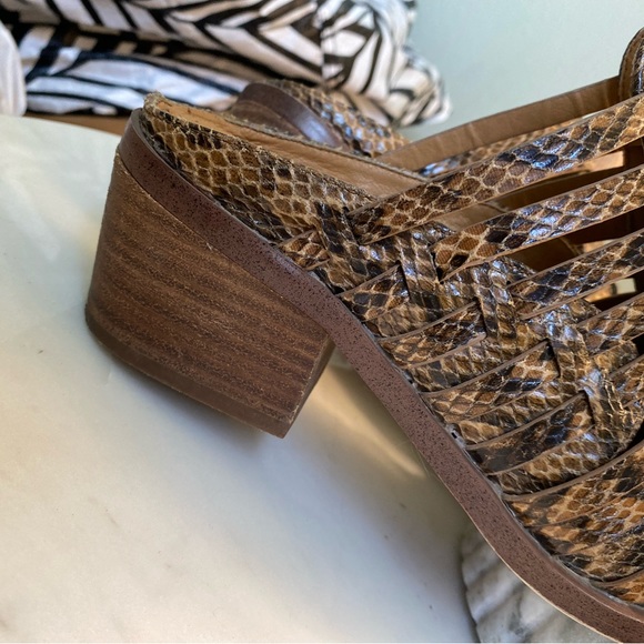 Report Zora heeled mule - Picture 6 of 7